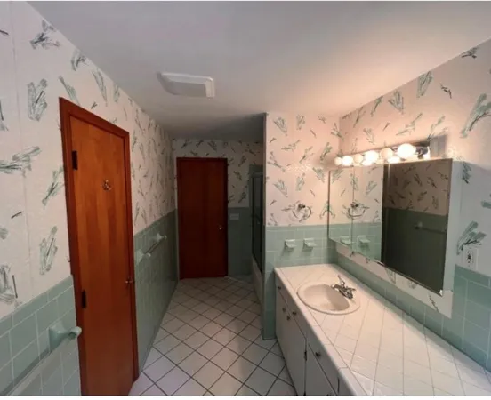 $2,700 | 2437 Rhonda Drive, Vestal, NY 13850