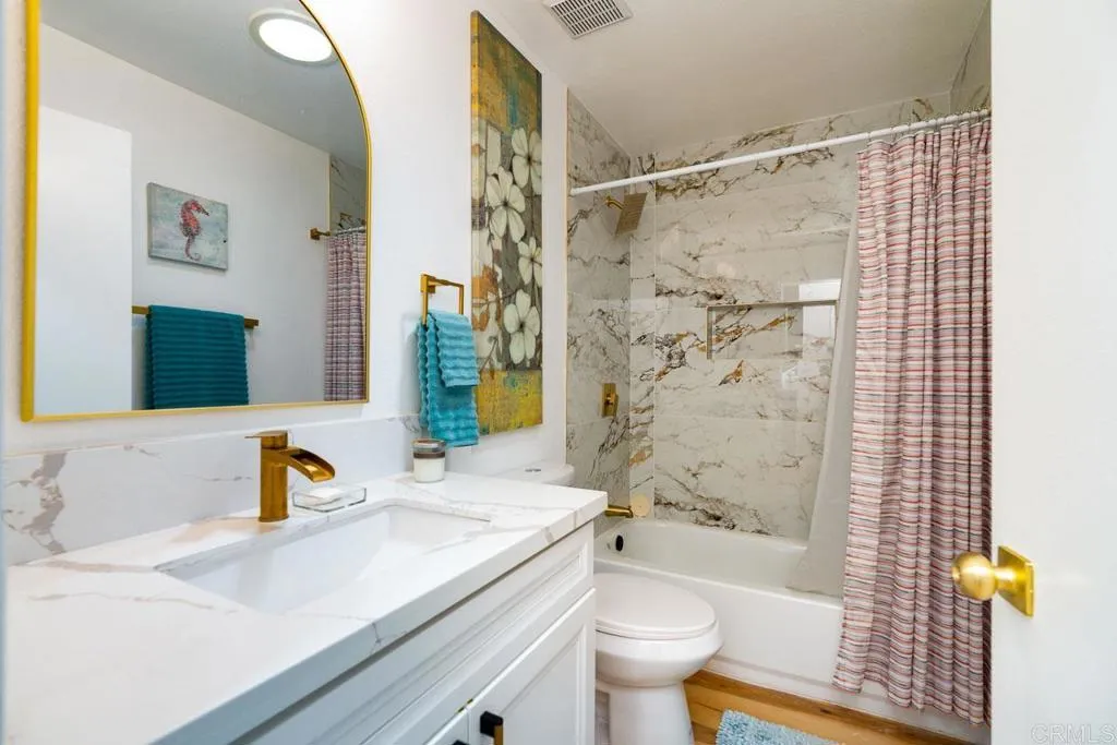 1025 Plover Way, Unit 3 Oceanside, CA 92057 - Photo 8 of 28