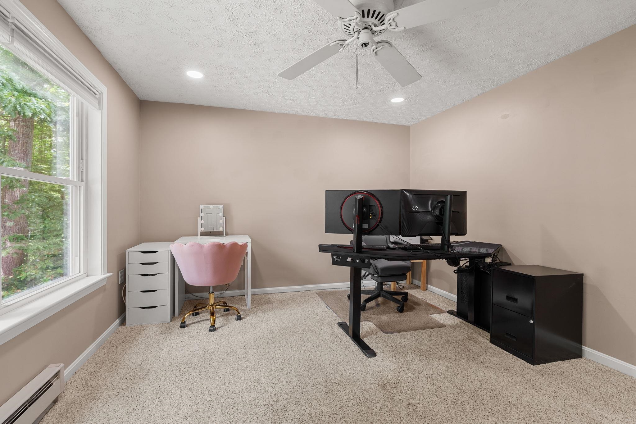 56 Durham Road, Unit 62 Dover, NH 03820 - Photo 17 of 36