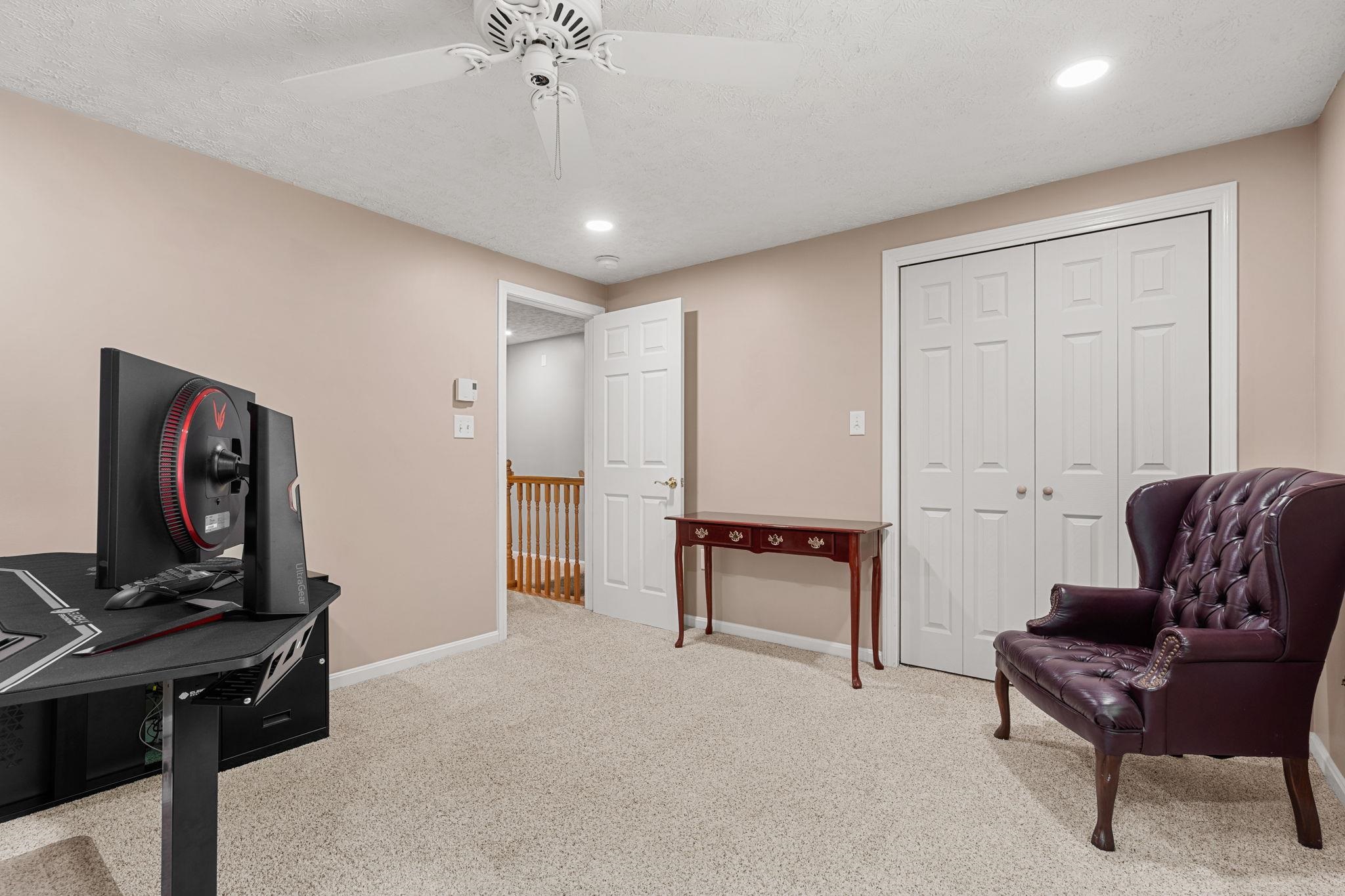 56 Durham Road, Unit 62 Dover, NH 03820 - Photo 18 of 36