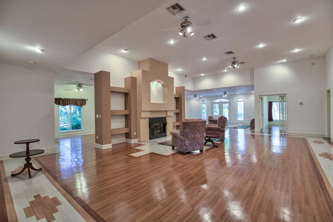 10943 Luna Point Road Tallahassee, FL 32312 - Photo 6 of 36 Gallery Image 6