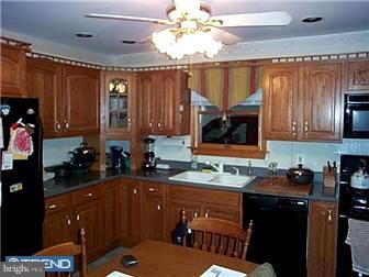 7 Albemarle Road Hamilton, NJ 08690 - Photo 2 of 9