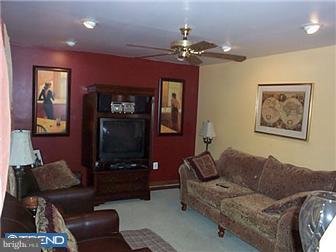 7 Albemarle Road Hamilton, NJ 08690 - Photo 5 of 9