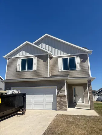 $329,900 | 1800 41st Street South, Moorhead, MN 56560