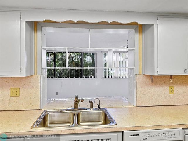 $420,000 | 1431 South Ocean Boulevard, Unit 81, Lauderdale-by-the-Sea, FL 33062