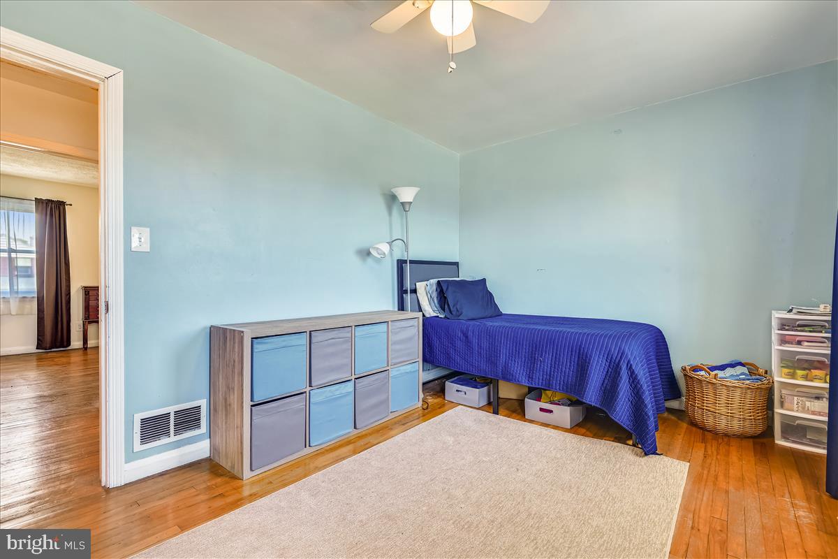 6921 Broening Road Baltimore, MD 21222 - Photo 19 of 45