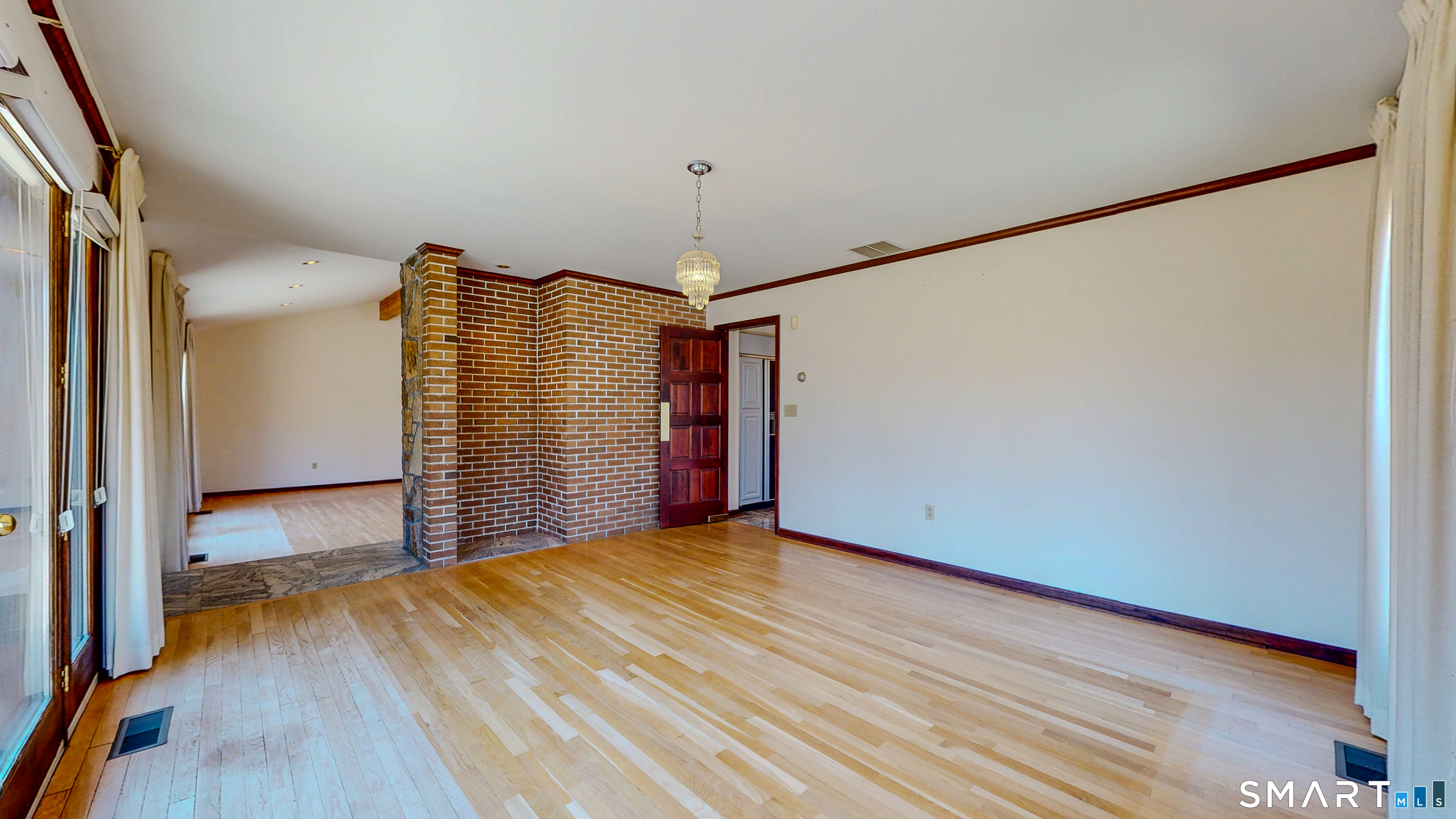 19 Marchant Road Redding, CT 06896 - Photo 13 of 39