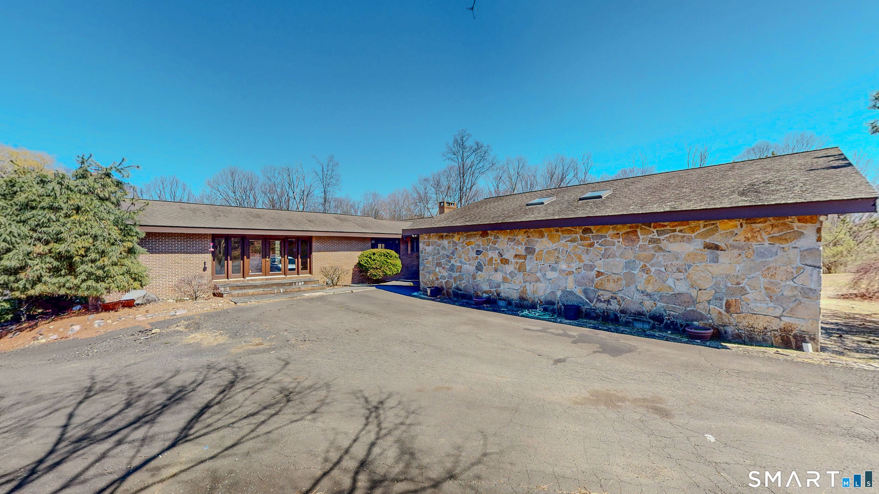 19 Marchant Road Redding, CT 06896 - Photo 3 of 39