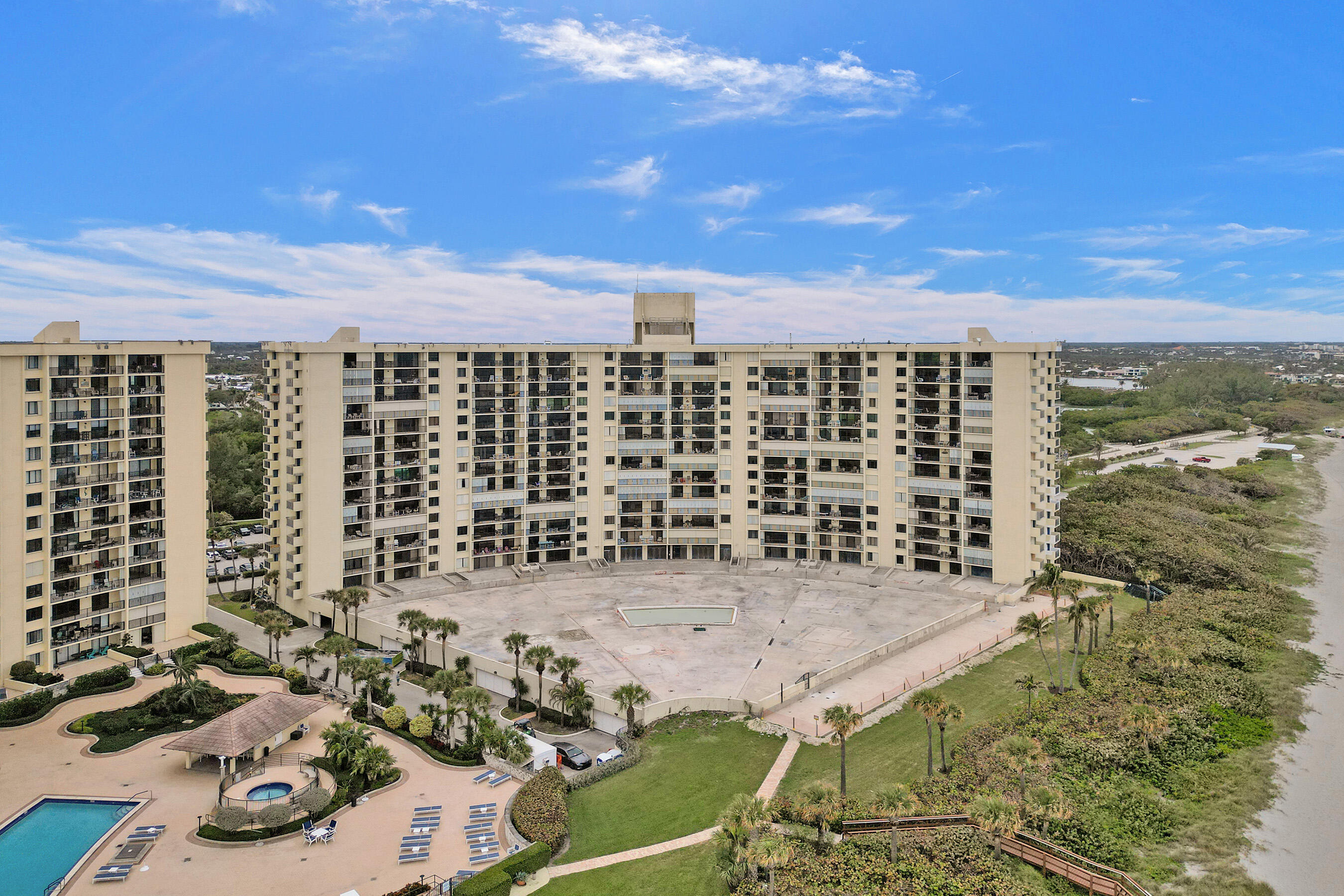 400 Ocean Trail Way, Unit 308 Jupiter, FL 33477 - Photo 5 of 65 DJI_0082