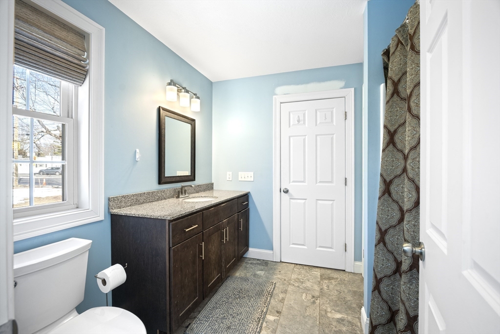 84 Montcalm Street Chicopee, MA 01020 - Photo 22 of 41