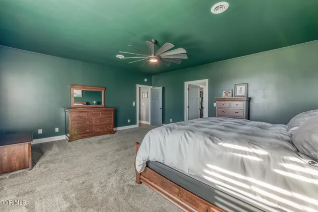 $679,900 | 210 Raders Sidetrack Road, Greeneville, TN 37743