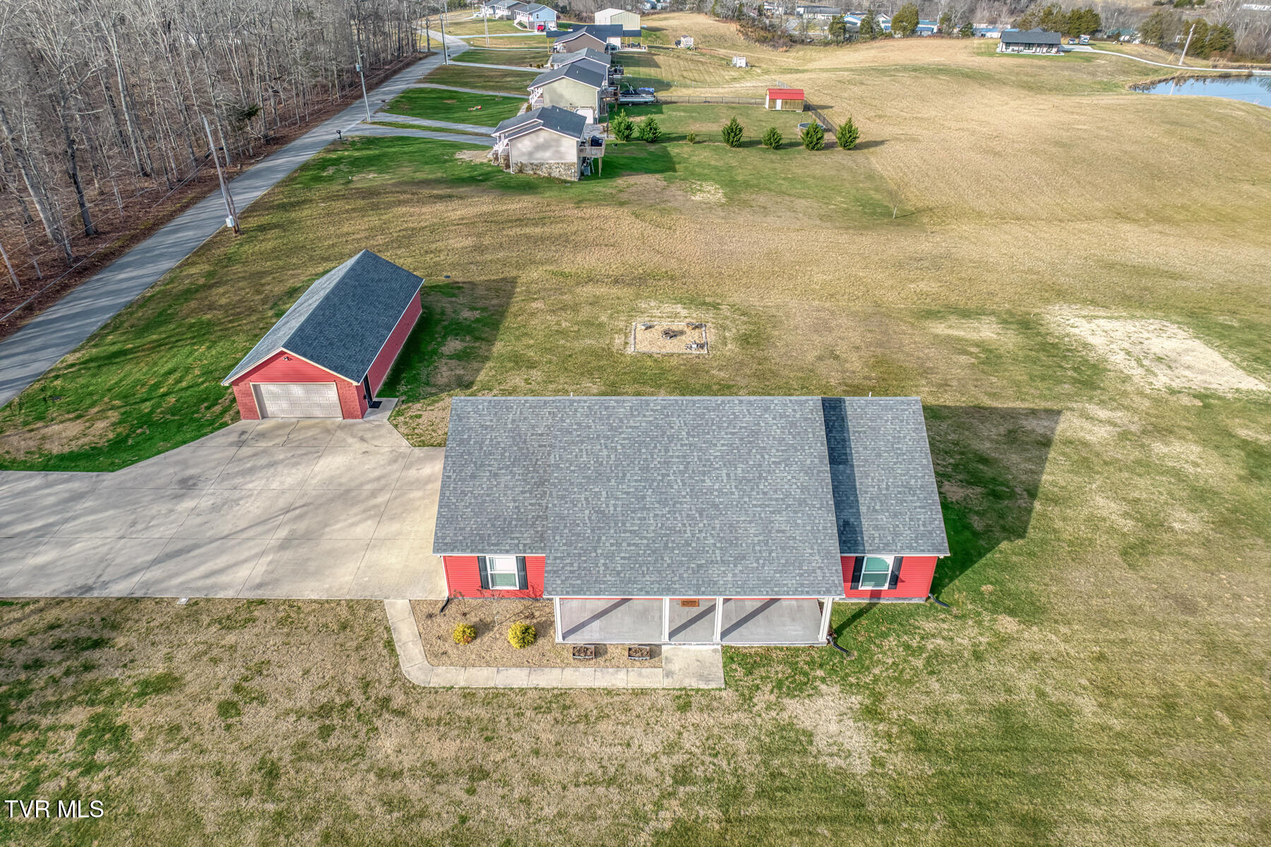 210 Raders Sidetrack Road Greeneville, TN 37743 - Photo 4 of 70 210 Raders Sidetrack Rd-4