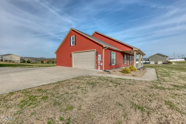 $679,900 | 210 Raders Sidetrack Road, Greeneville, TN 37743