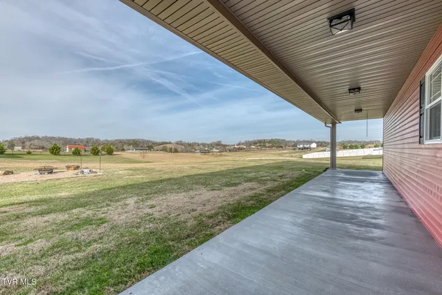 $679,900 | 210 Raders Sidetrack Road, Greeneville, TN 37743