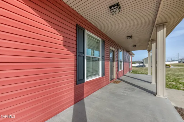 $679,900 | 210 Raders Sidetrack Road, Greeneville, TN 37743