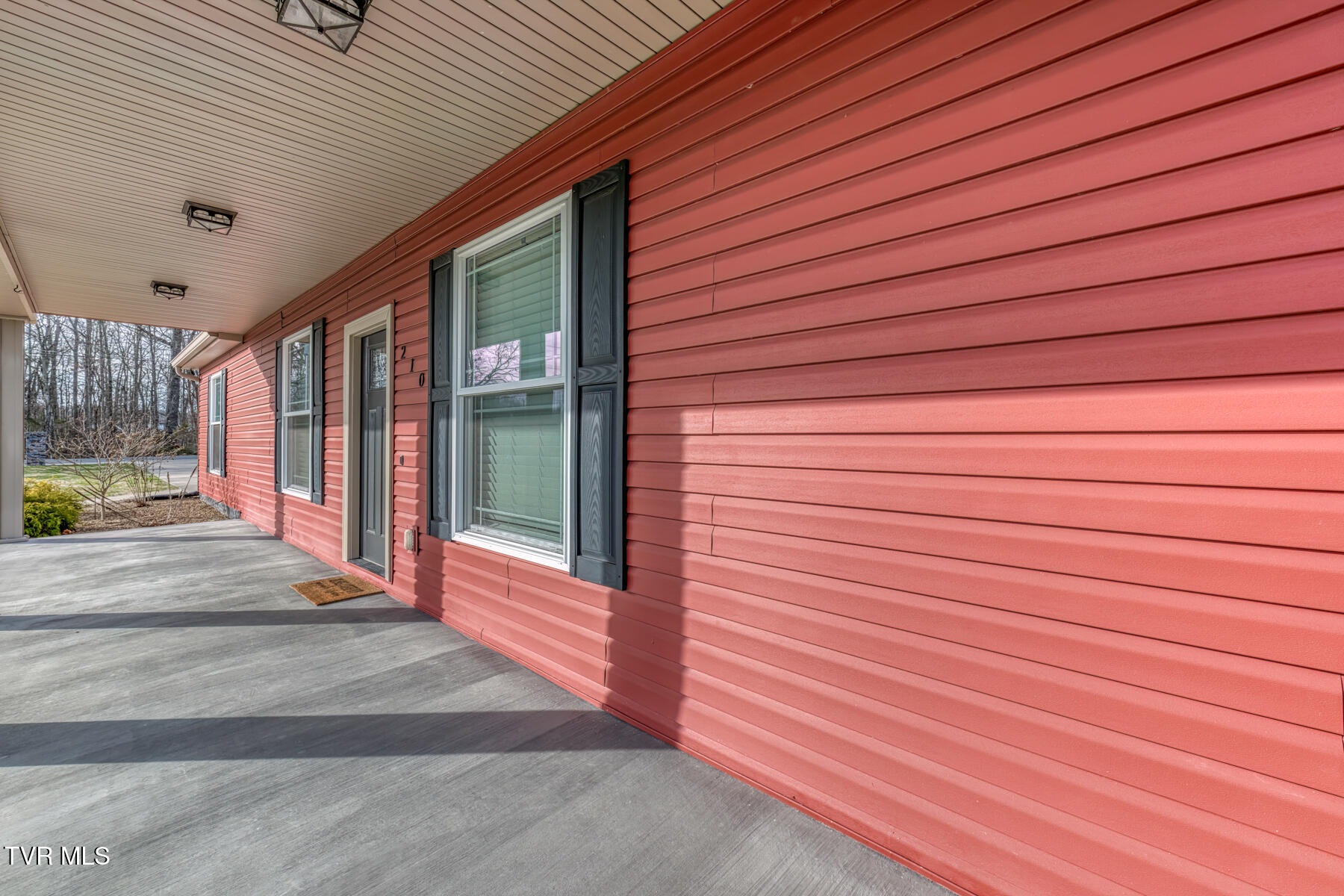 210 Raders Sidetrack Road Greeneville, TN 37743 - Photo 6 of 70 210 Raders Sidetrack Rd-6