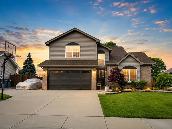$474,900 | 4601 Skylark Lane, Plainfield, IL 60586
