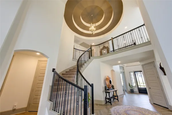 $799,900 | 523 Caverna Street, Montgomery, TX 77316