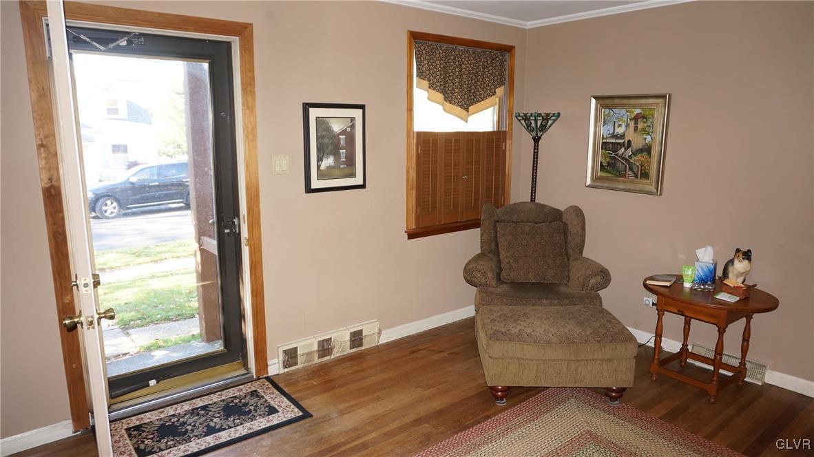 109 Cedar Road Hellertown, PA 18055 - Photo 8 of 43 Gallery Image 8
