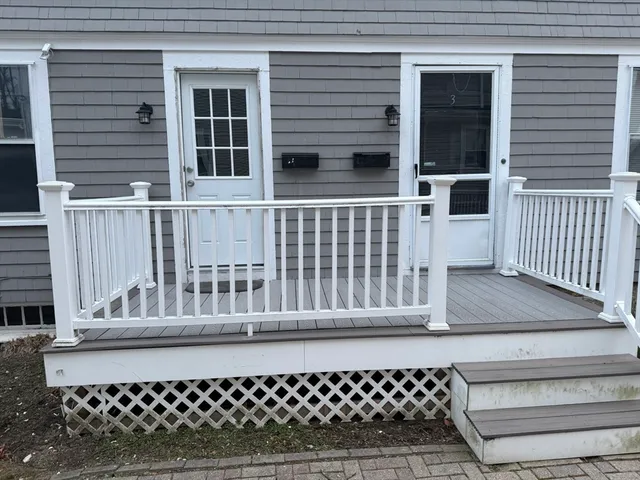 $2,800 | 5 Lothrop Street, Unit 1F, Plymouth, MA 02360