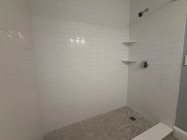 $2,800 | 5 Lothrop Street, Unit 1F, Plymouth, MA 02360