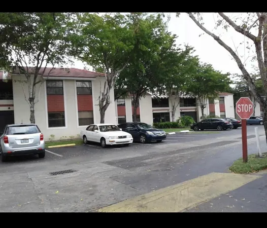 $214,900 | 20015 Northeast 3rd Court, Unit 5, Miami, FL 33179