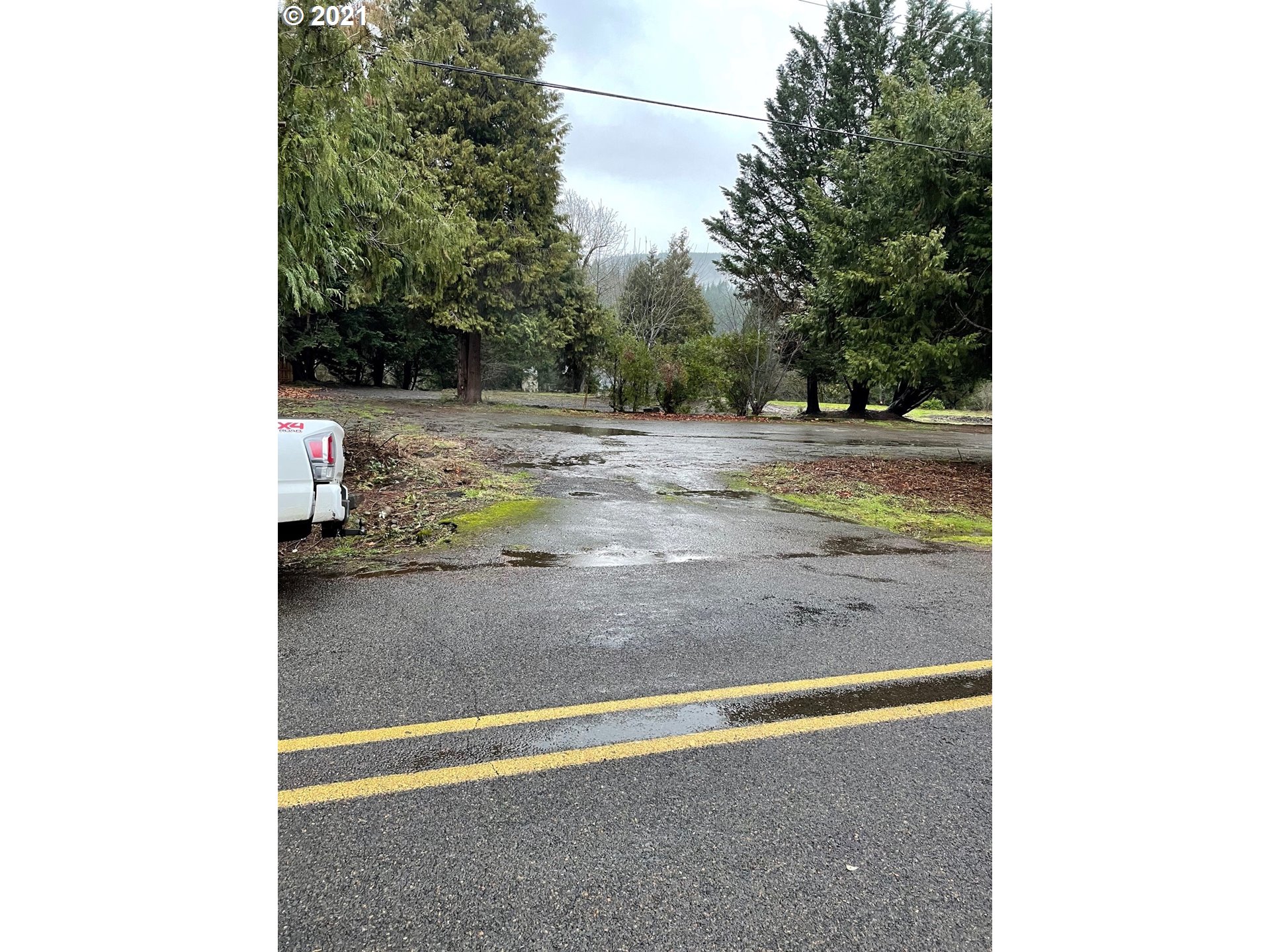 Madrone Street Springfield, OR 97478 - Photo 2 of 26 Gallery Image 2