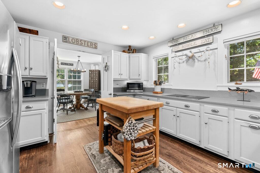 8 Seagate Road Darien, CT 06820 - Photo 15 of 33