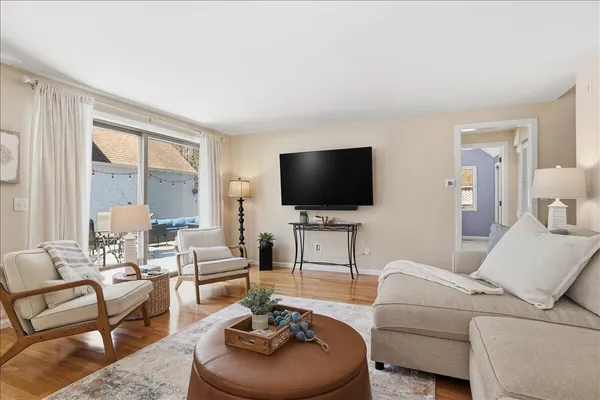 $689,000 | 100 Mid-Iron Way, Unit 7027, Mashpee, MA 02649