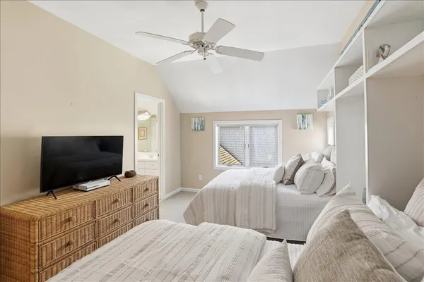 $689,000 | 100 Mid-Iron Way, Unit 7027, Mashpee, MA 02649