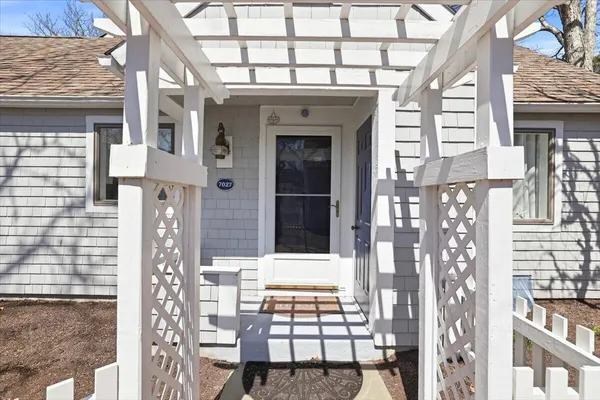 $689,000 | 100 Mid-Iron Way, Unit 7027, Mashpee, MA 02649