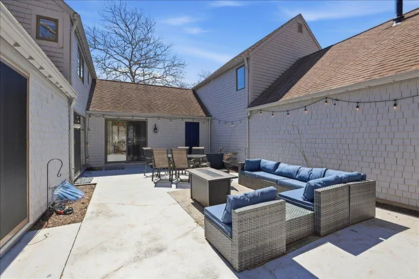 $689,000 | 100 Mid-Iron Way, Unit 7027, Mashpee, MA 02649