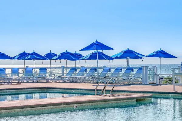 $689,000 | 100 Mid-Iron Way, Unit 7027, Mashpee, MA 02649