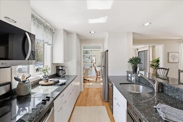 $689,000 | 100 Mid-Iron Way, Unit 7027, Mashpee, MA 02649