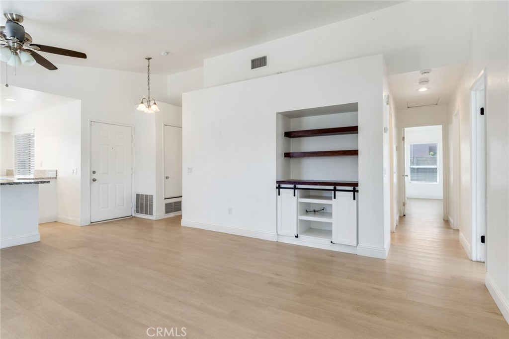 1346 Lilac Ridge Drive Perris, CA 92571 - Photo 8 of 20