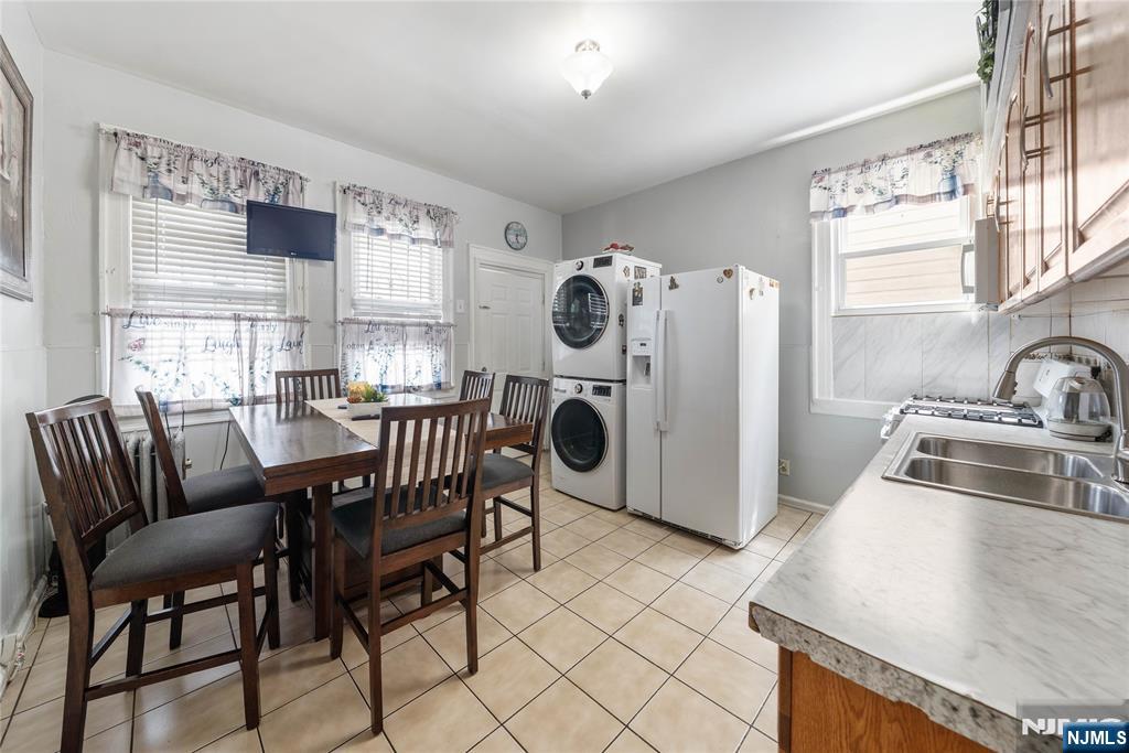 58 Park Paterson, NJ 07501 - Photo 21 of 36