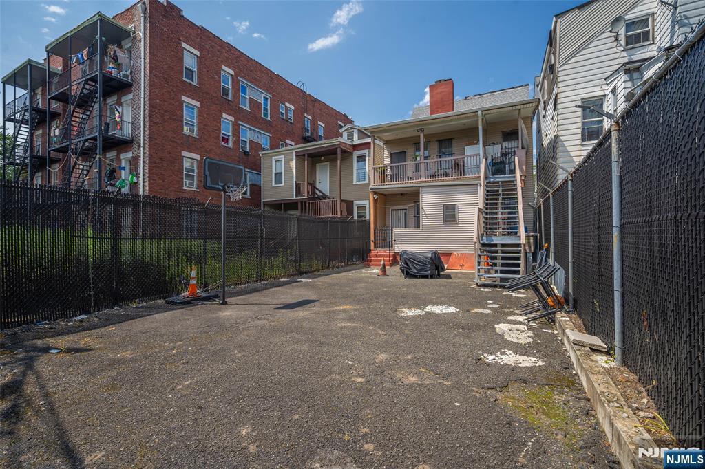 58 Park Paterson, NJ 07501 - Photo 31 of 36