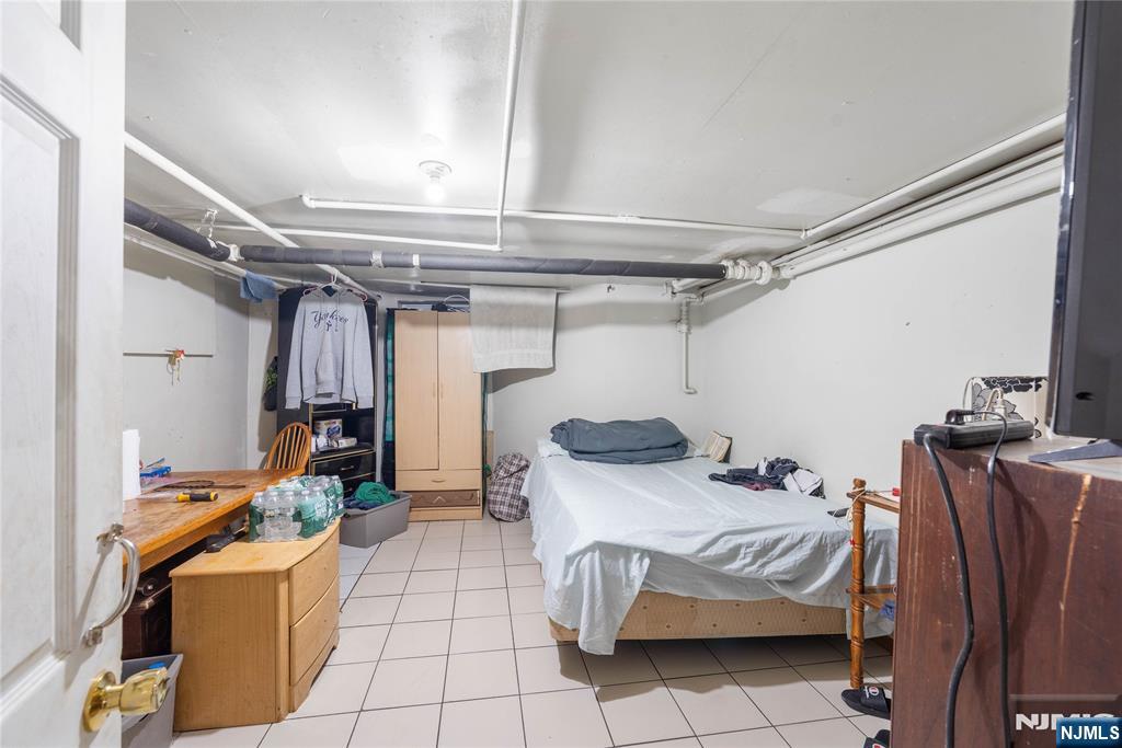 58 Park Paterson, NJ 07501 - Photo 4 of 36