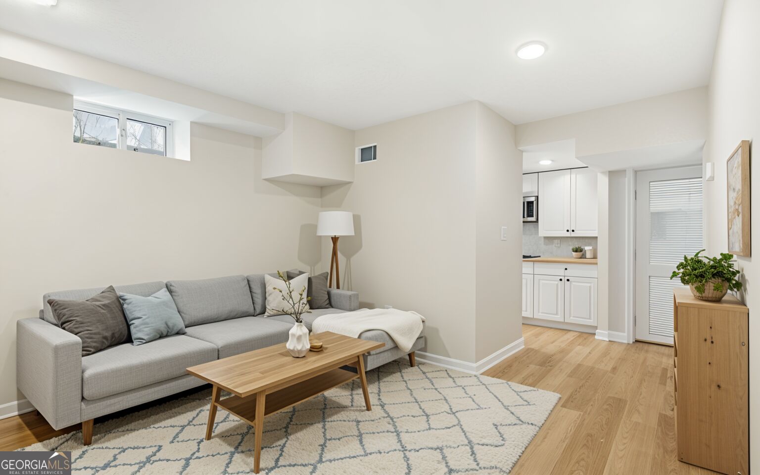 2908 Browns Mill Road Southeast Atlanta, GA 30354 - Photo 16 of 54 Gallery Image 16