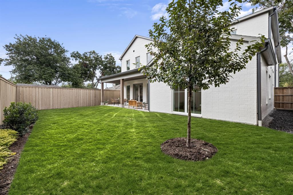 9124 Lynbrook Drive Dallas, TX 75238 - Photo 22 of 24