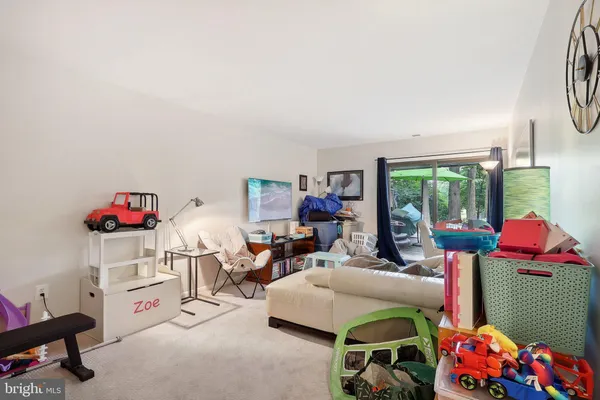 $3,800 | 2031 Approach Lane, Reston, VA 20191