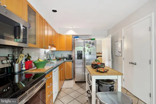 $3,800 | 2031 Approach Lane, Reston, VA 20191