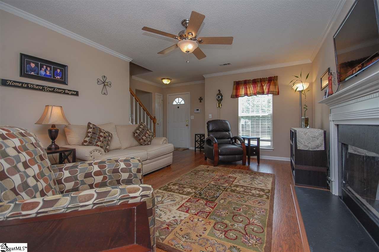 3 Woolridge Way Greer, SC 29650 - Photo 2 of 20 Gallery Image 2