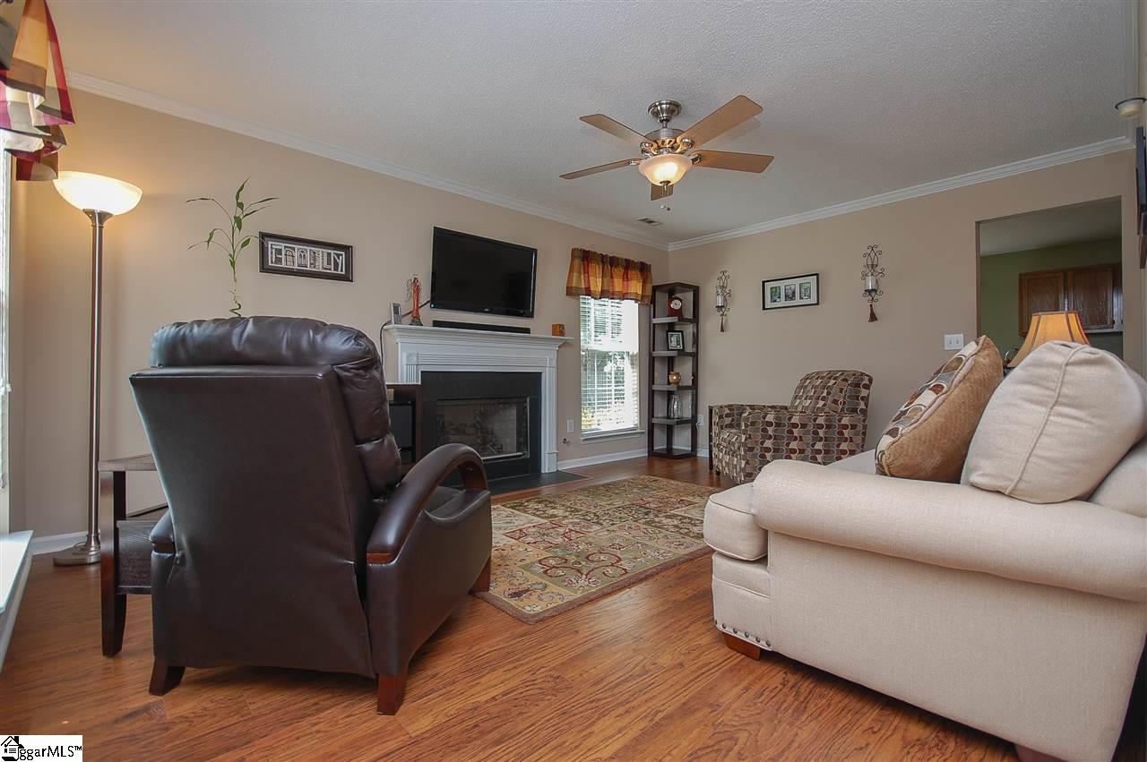 3 Woolridge Way Greer, SC 29650 - Photo 4 of 20 Gallery Image 4