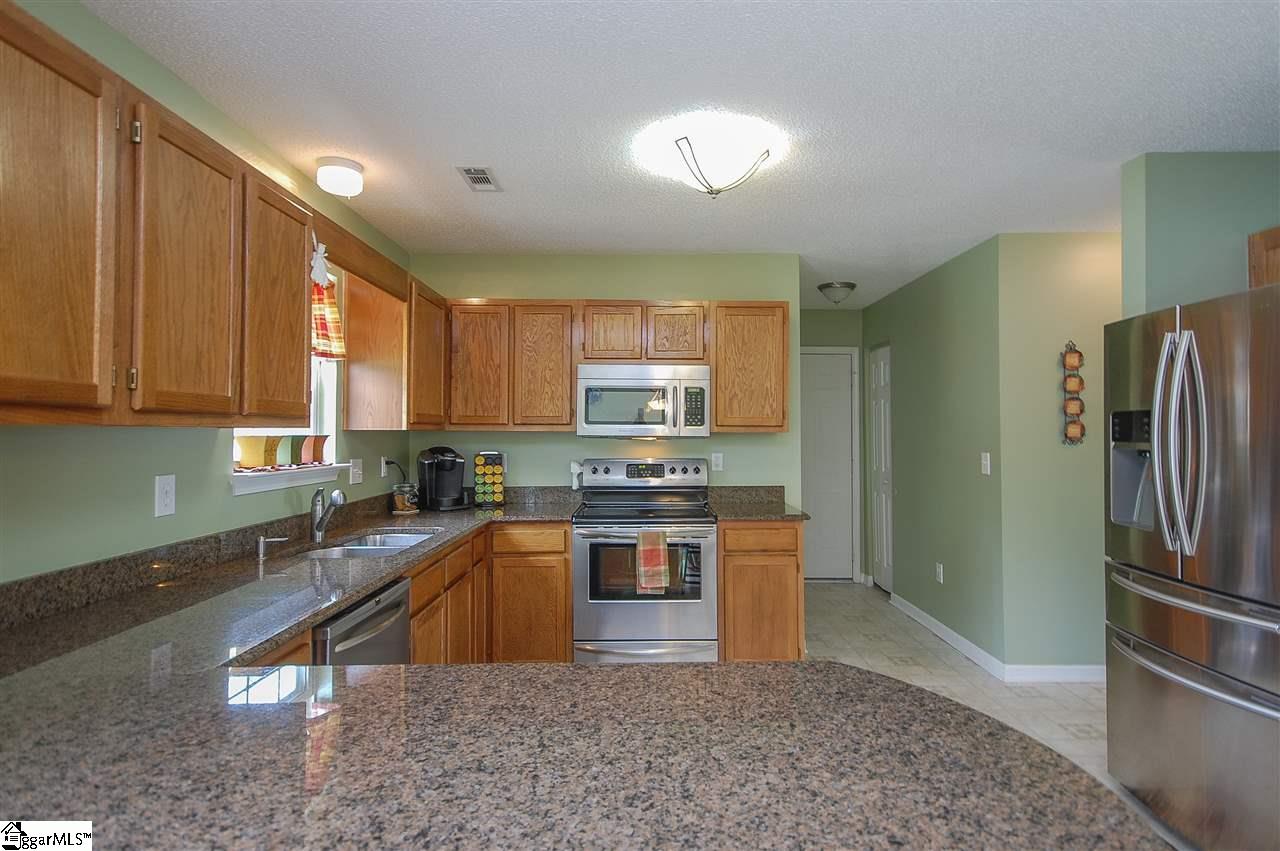 3 Woolridge Way Greer, SC 29650 - Photo 6 of 20 Gallery Image 6