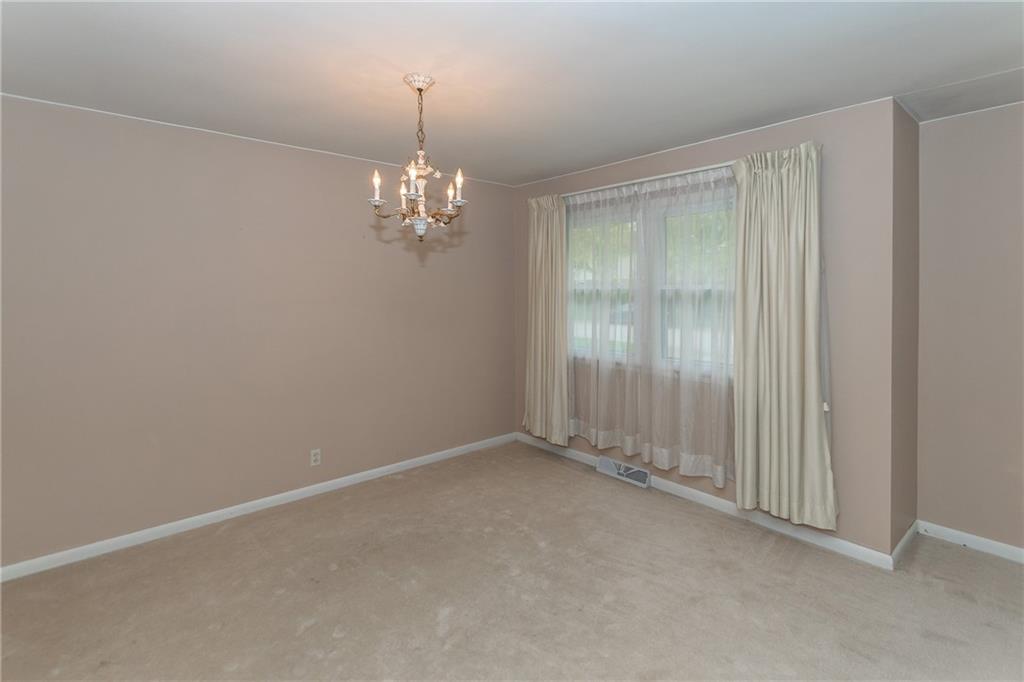 117 Grandison Road Greenfield, IN 46140 - Photo 7 of 30 Gallery Image 7