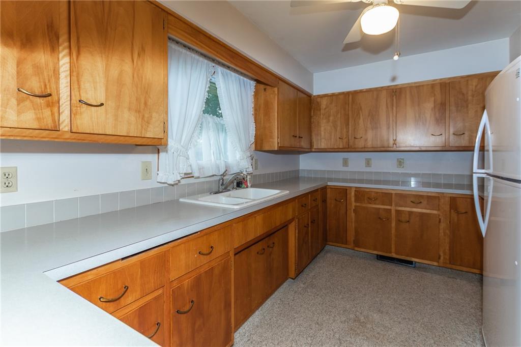 117 Grandison Road Greenfield, IN 46140 - Photo 8 of 30 Gallery Image 8