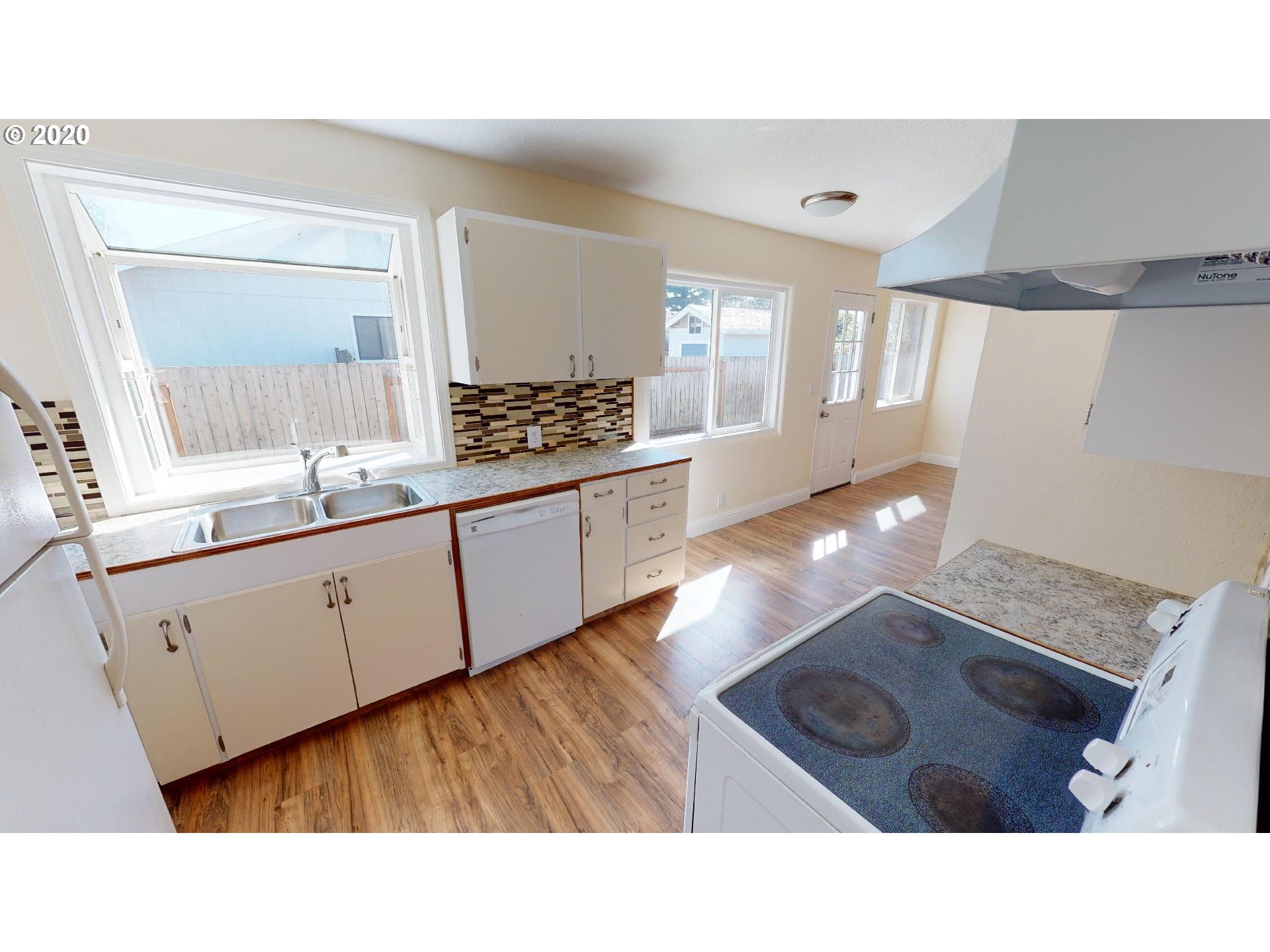134 Tanbark Road Brookings, OR 97415 - Photo 15 of 30 Gallery Image 15