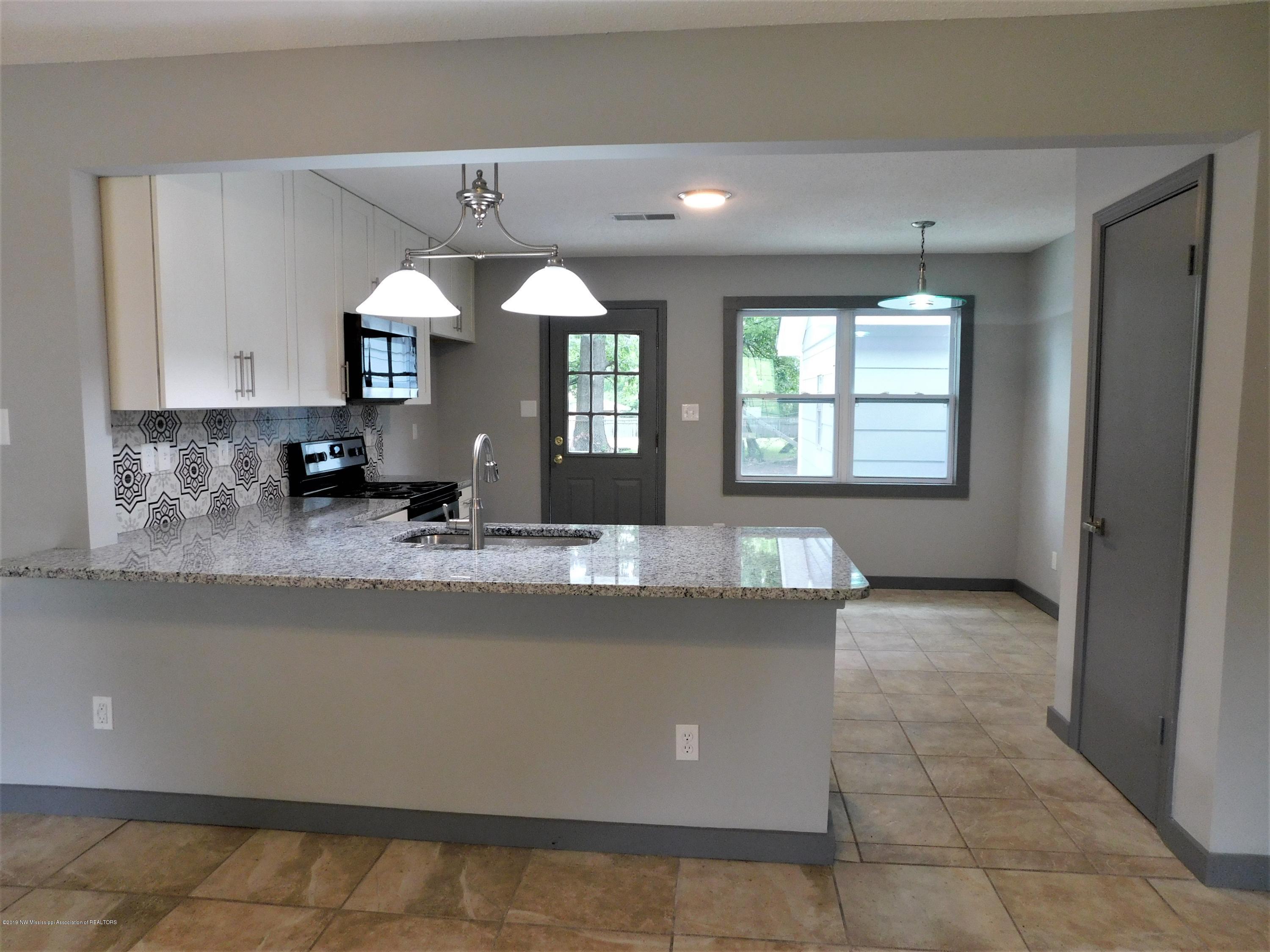 230 East Oak Grove Road Hernando, MS 38632 - Photo 14 of 44 open flooor plan