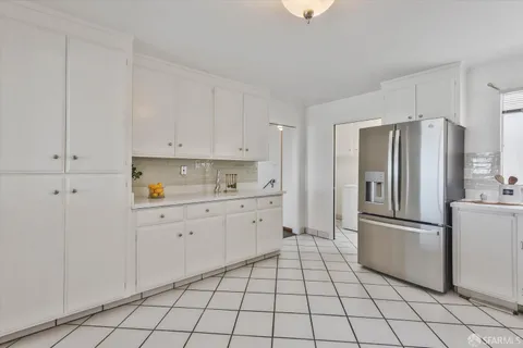 $2,400,000 | 915 Burnett Avenue, San Francisco, CA 94131